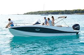 Quicksilver 755 Sundeck