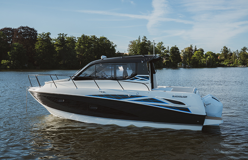Quicksilver 905 Weekend